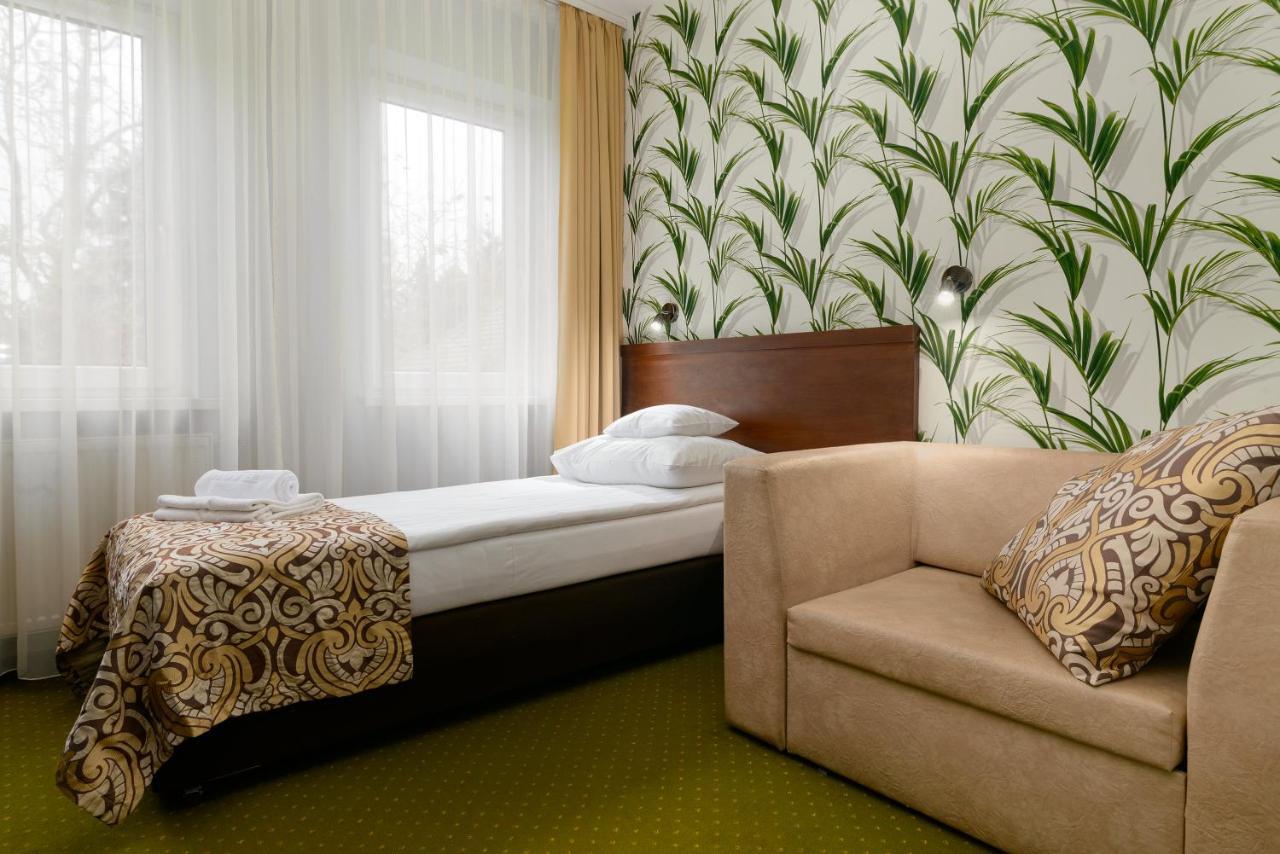 Hotel Zielony Πόζναν Εξωτερικό φωτογραφία