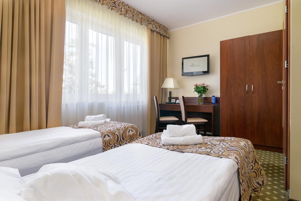 Hotel Zielony Πόζναν Εξωτερικό φωτογραφία