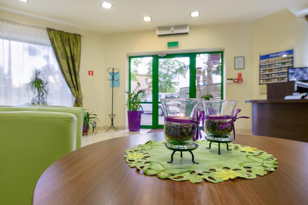 Hotel Zielony Πόζναν Εξωτερικό φωτογραφία